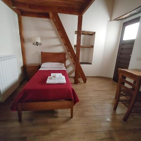 Bed and Breakfast Borgo Sciugolo Baselice Exterior foto